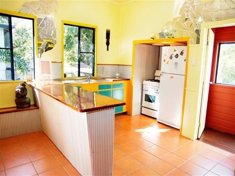 12 Mango Avenue, Eimeo QLD 4740