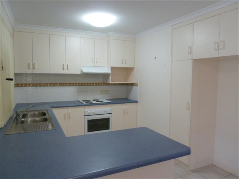 5A Ribbon Court, Glenella QLD 4740