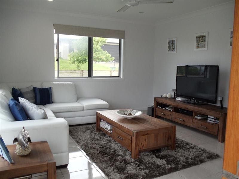 6 Butler Street, Bucasia QLD 4750