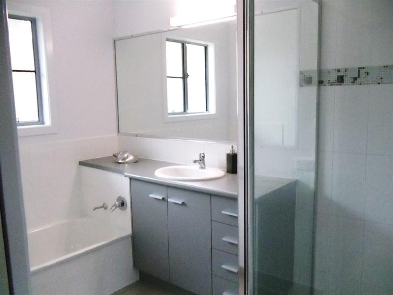 6 Butler Street, Bucasia QLD 4750