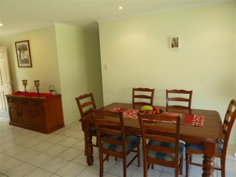 8 Hayman Court, Bucasia QLD 4750