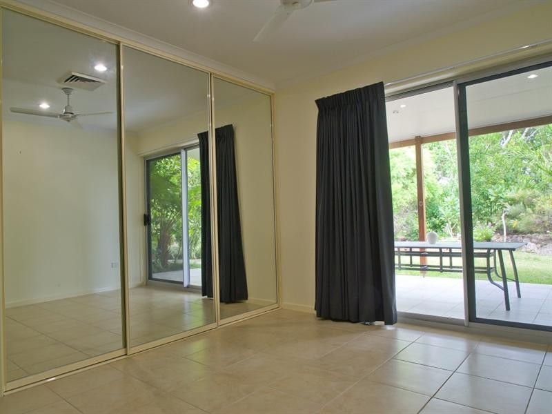 37 Shuttlewood Drive, Rural View QLD 4740