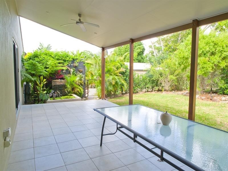 37 Shuttlewood Drive, Rural View QLD 4740