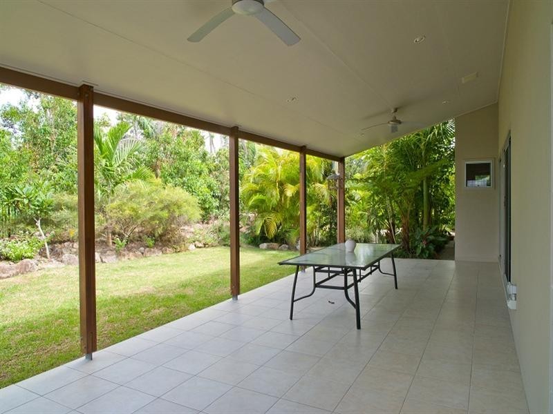 37 Shuttlewood Drive, Rural View QLD 4740