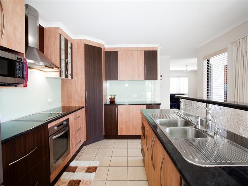 93 Wheeler Drive, Glenella QLD 4740