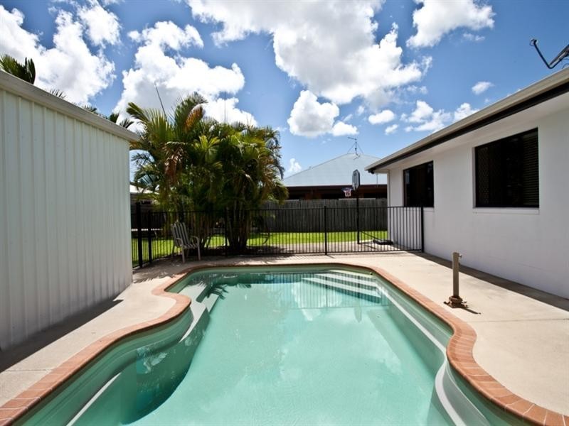 93 Wheeler Drive, Glenella QLD 4740