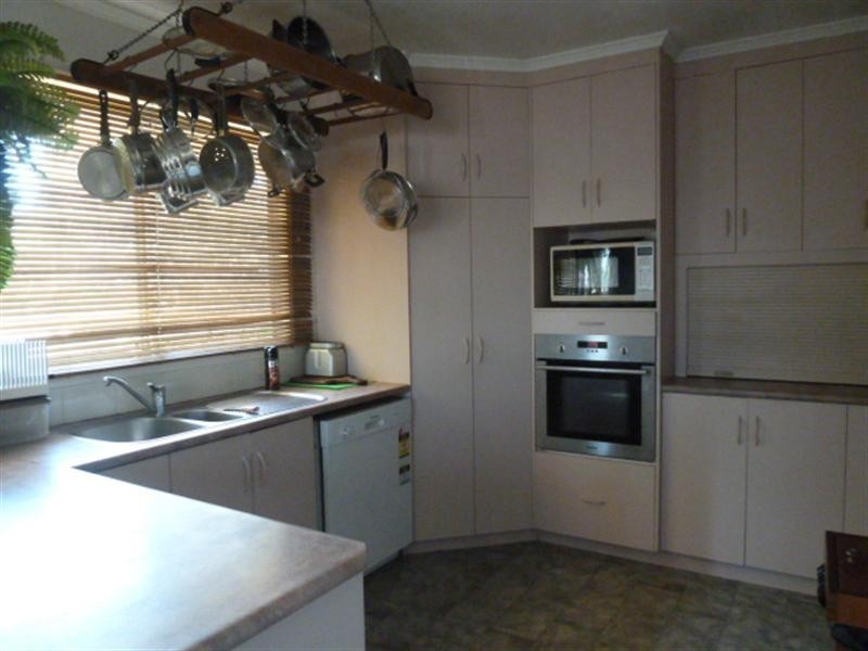 5 Laver Street, Moranbah QLD 4744