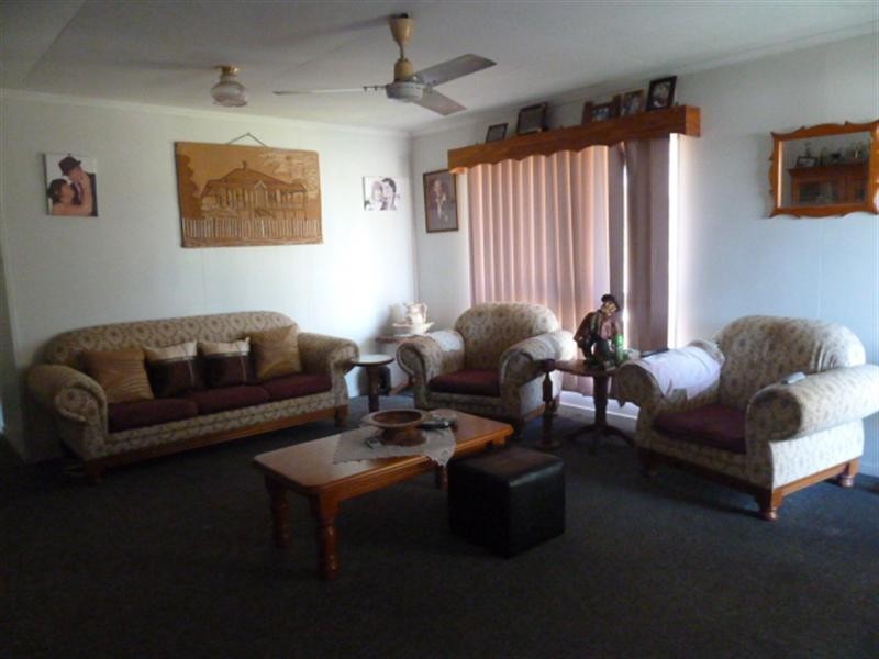 5 Laver Street, Moranbah QLD 4744