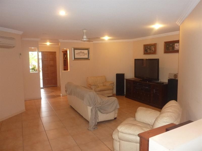 10 Garraway Street, West Mackay QLD 4740