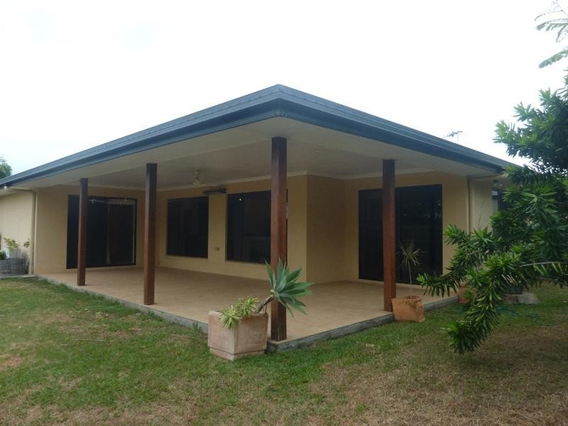 10 Garraway Street, West Mackay QLD 4740