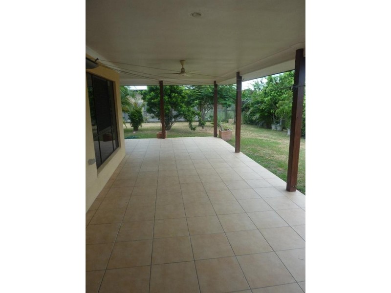 10 Garraway Street, West Mackay QLD 4740