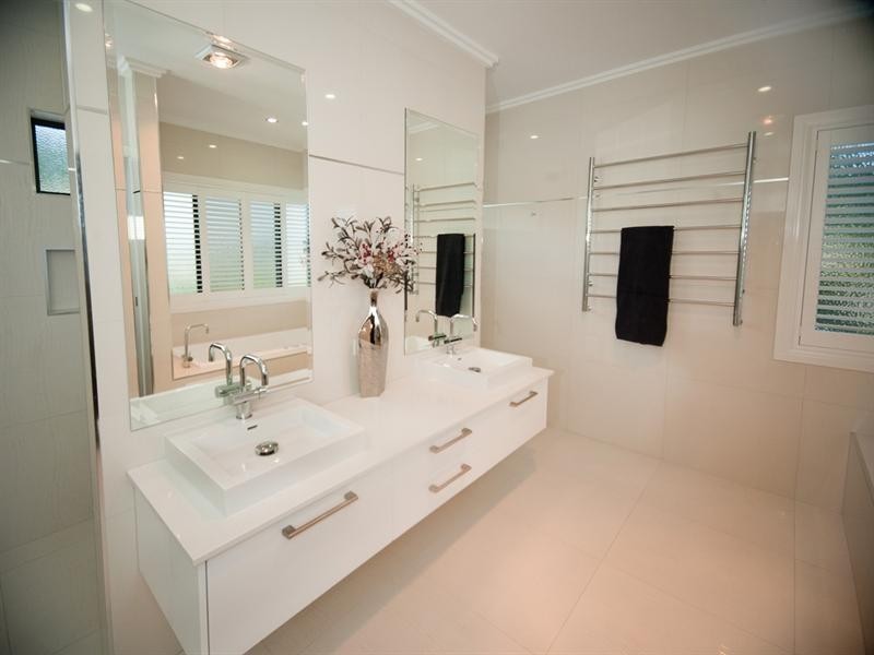 11 Eyre Place, Erakala QLD 4740