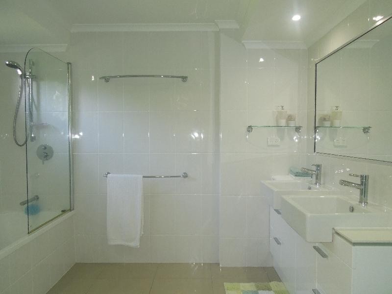 3 Plover Street, Slade Point QLD 4740