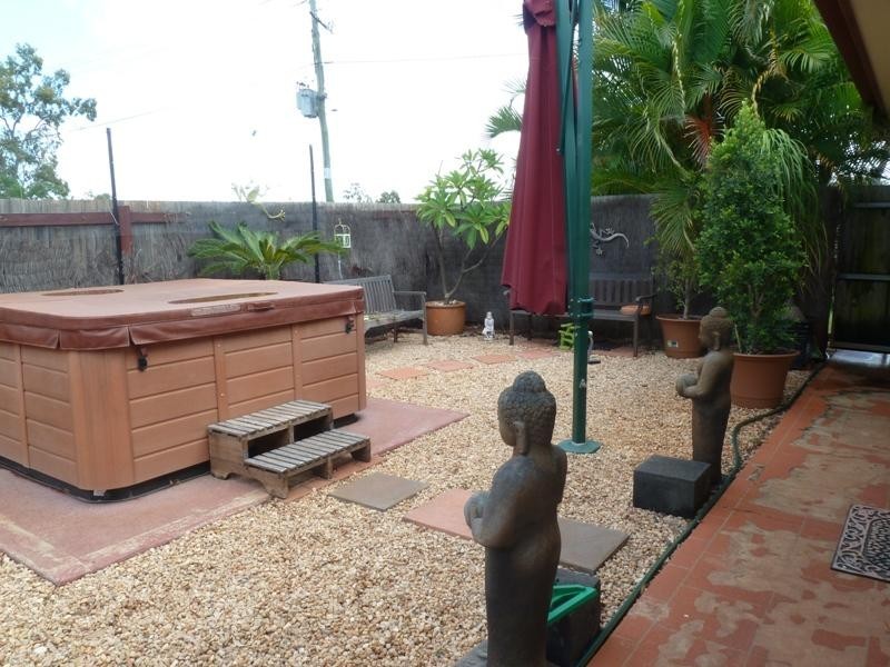 22 Mills Avenue, Moranbah QLD 4744