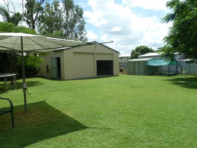 14 Caleb Crescent, Dysart QLD 4745