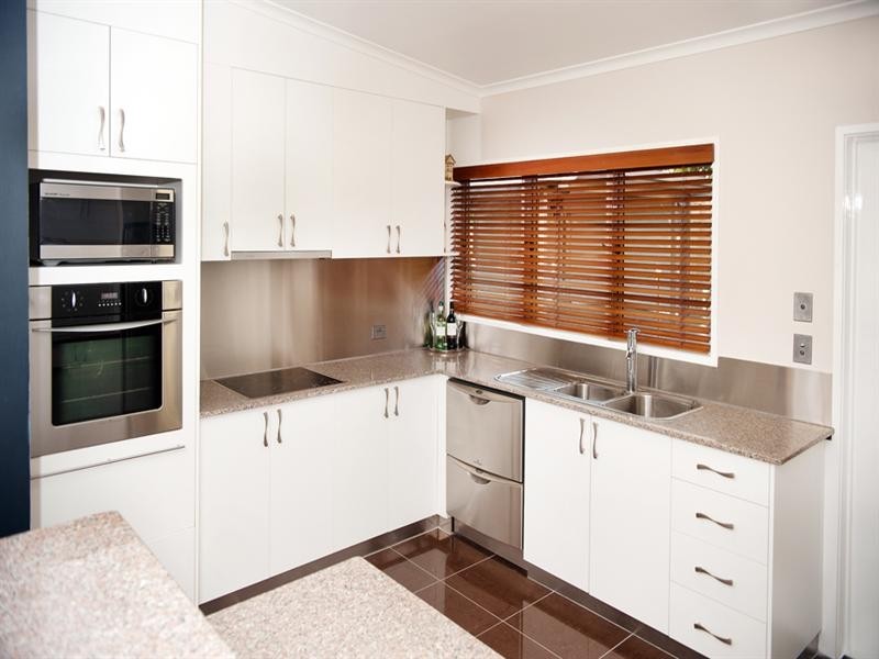 30 Pollock Street, North Mackay QLD 4740