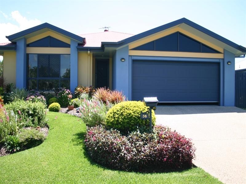 36 Bridge Road, East Mackay QLD 4740