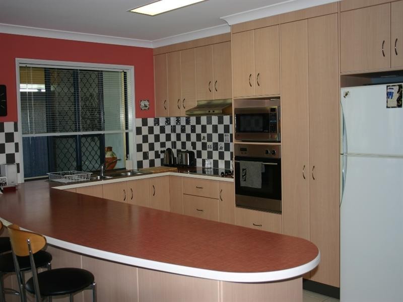 36 Bridge Road, East Mackay QLD 4740