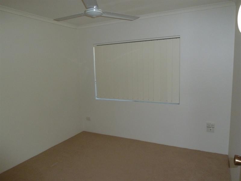 1/9 Trogolby Street, South Mackay QLD 4740