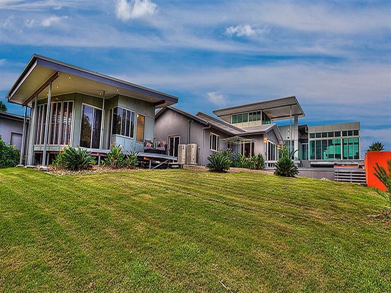 5 Rural View Drive, Rural View QLD 4740