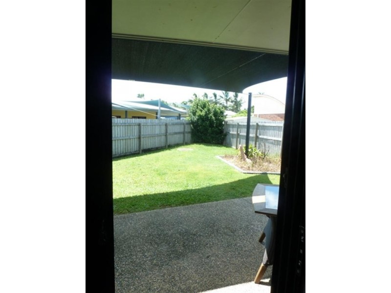 4/36 Slater Avenue, Blacks Beach QLD 4740