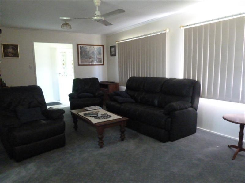 14 McCool Street, Moranbah QLD 4744