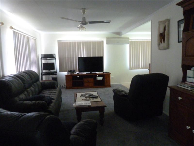 14 McCool Street, Moranbah QLD 4744