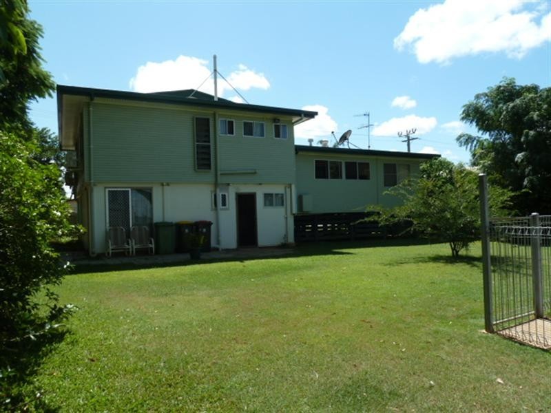 14 McCool Street, Moranbah QLD 4744