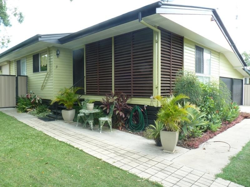 3 Kennedy Drive, Moranbah QLD 4744