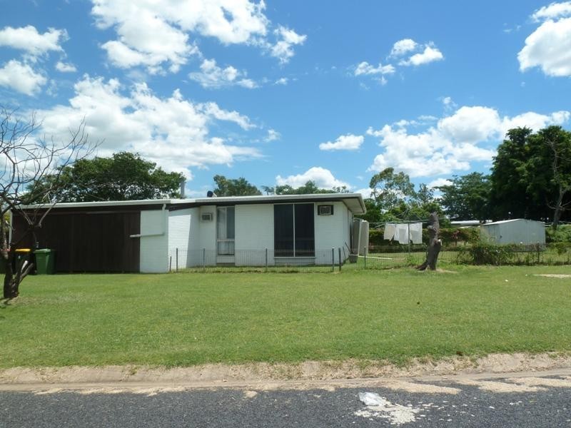 18 Patterson Street, Dysart QLD 4745