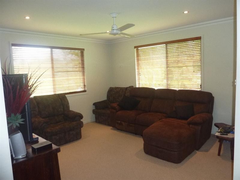 1 Flinders Drive, Moranbah QLD 4744