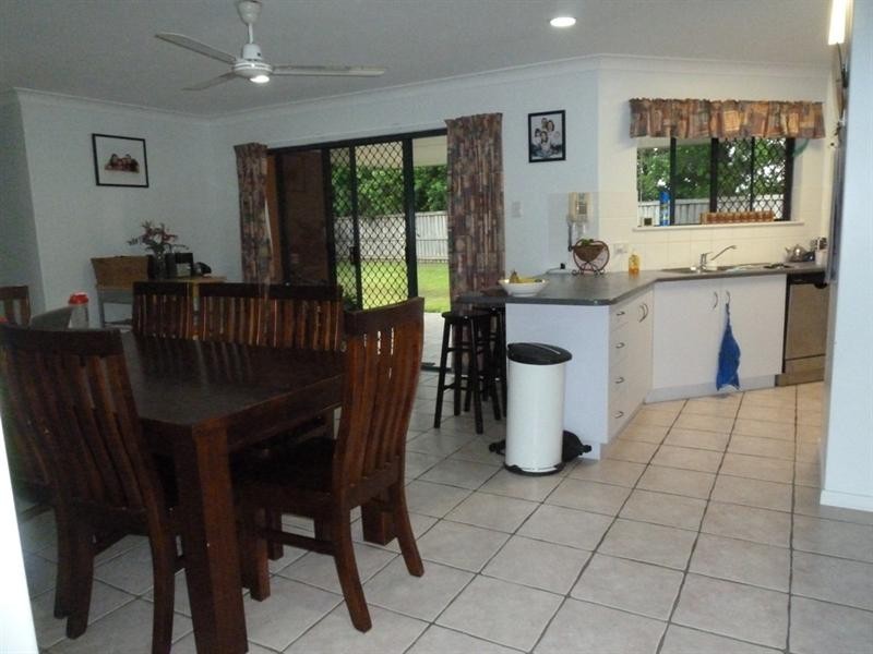8 Kentia Court, North Mackay QLD 4740