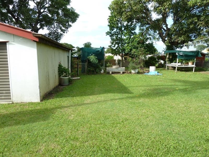 10 Mary Street, West Mackay QLD 4740