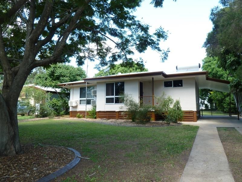 18 Herbert Court, Moranbah QLD 4744