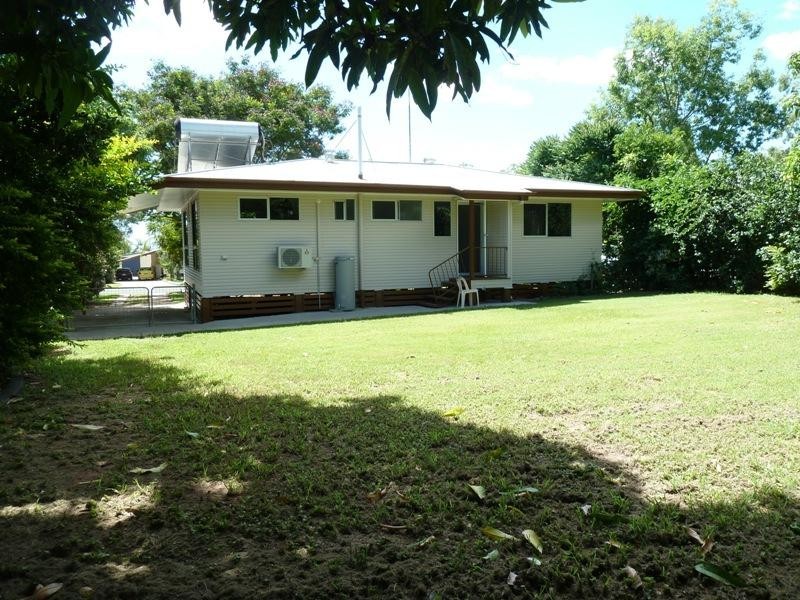 18 Herbert Court, Moranbah QLD 4744