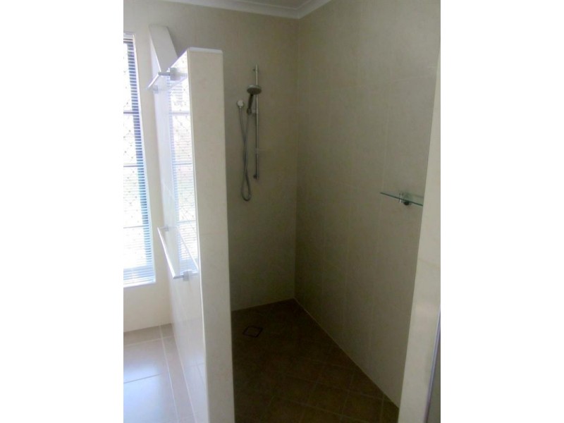 3 Bowman Street, West Mackay QLD 4740