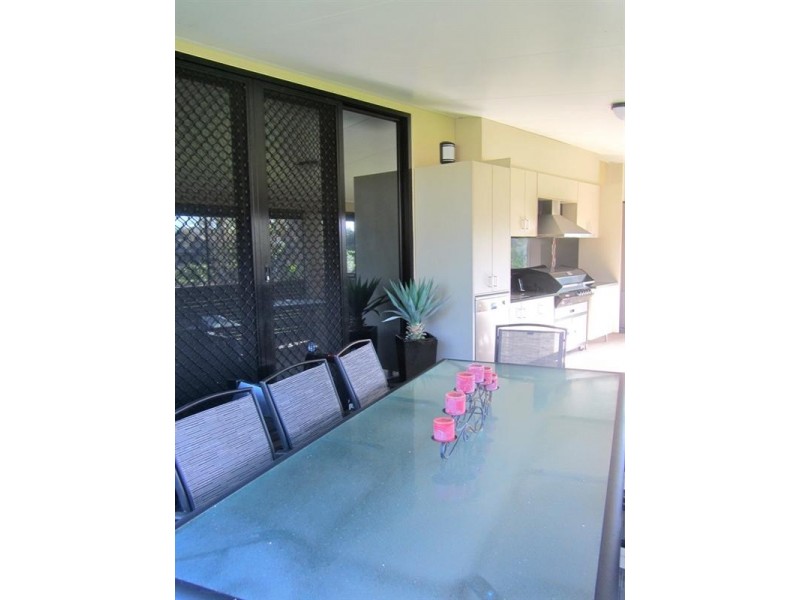 3 Bowman Street, West Mackay QLD 4740