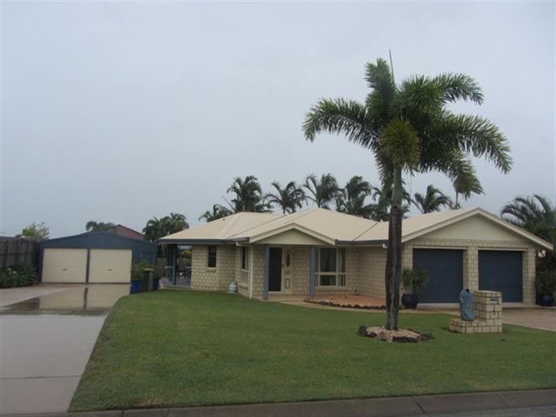 6 Cinnamon Drive, Glenella QLD 4740