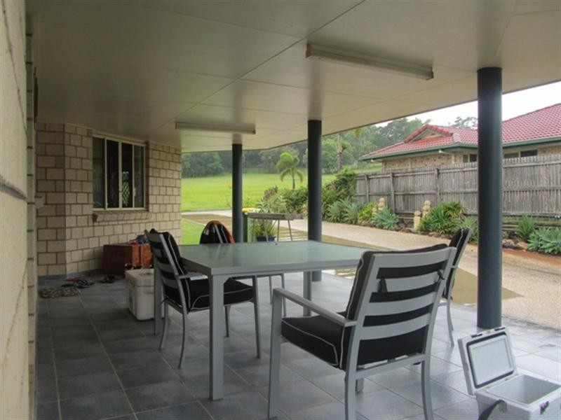 6 Cinnamon Drive, Glenella QLD 4740