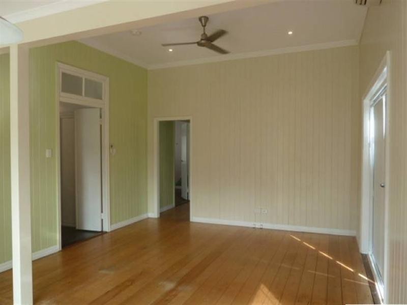 7 Downie Avenue, Bucasia QLD 4750