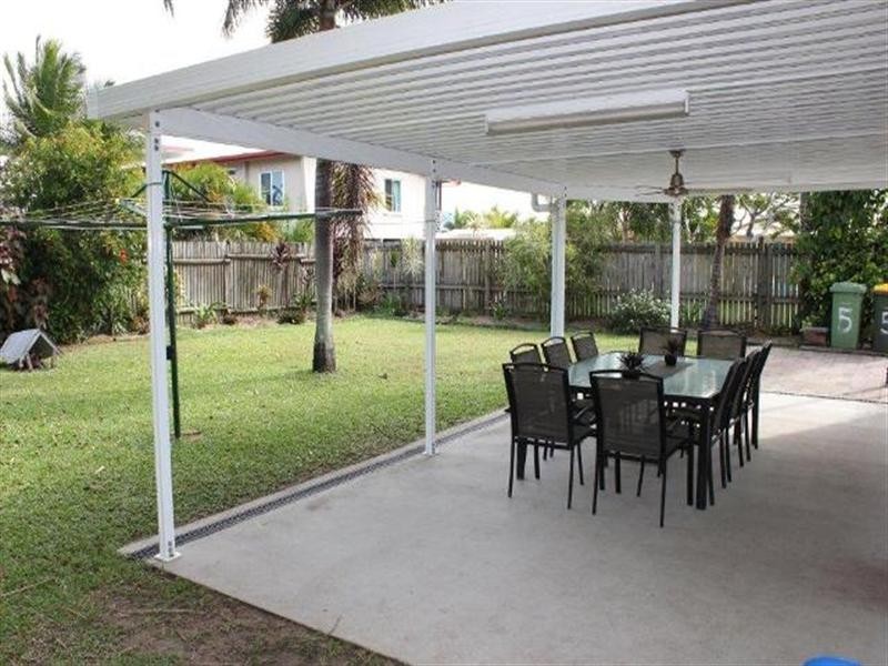 5 Clements Street, South Mackay QLD 4740