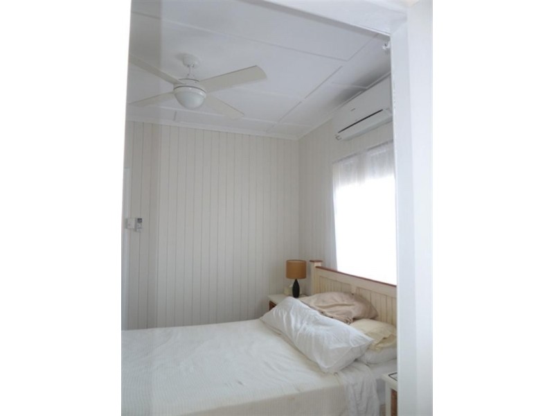 3 Douglas Street, West Mackay QLD 4740