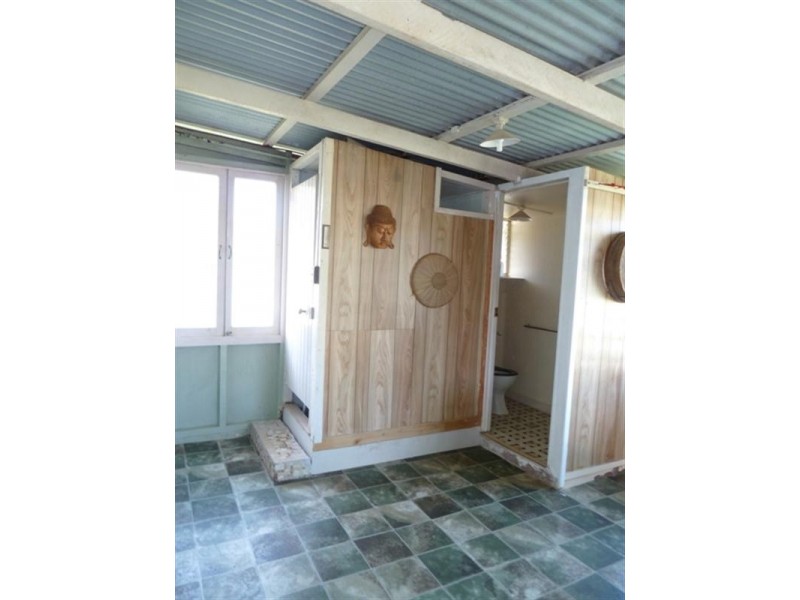 3 Douglas Street, West Mackay QLD 4740