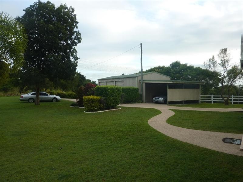6 Palm Ridge Drive, Glenella QLD 4740