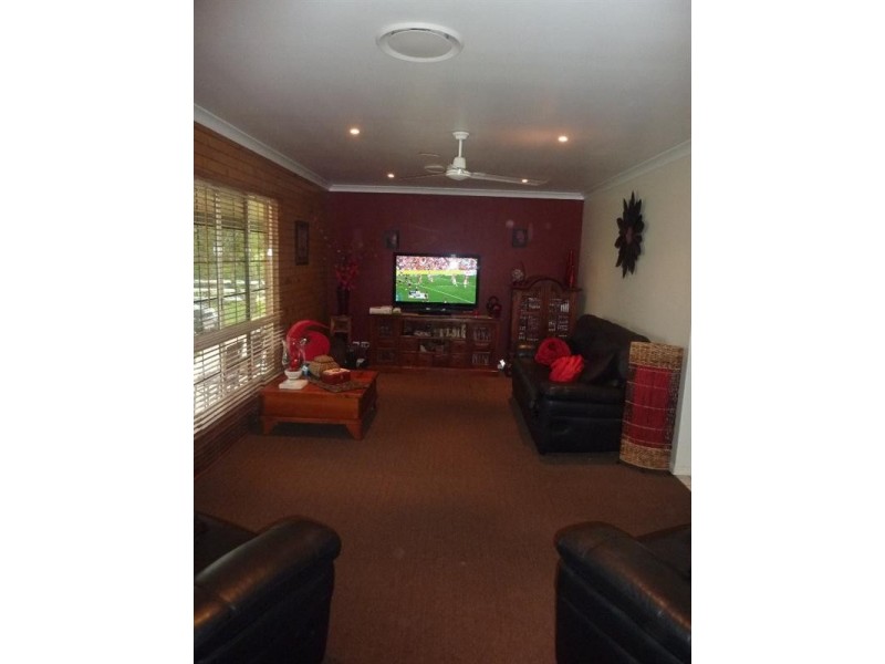 6 Palm Ridge Drive, Glenella QLD 4740