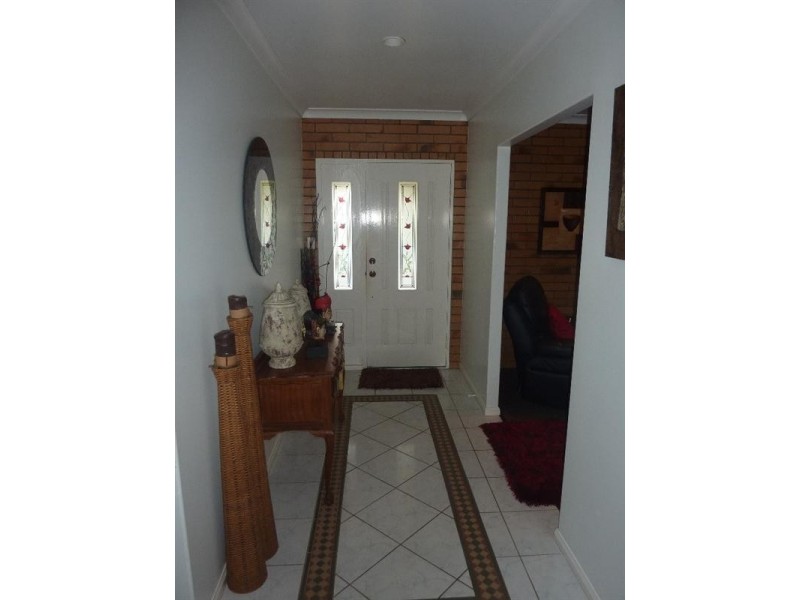 6 Palm Ridge Drive, Glenella QLD 4740