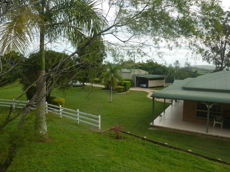 6 Palm Ridge Drive, Glenella QLD 4740