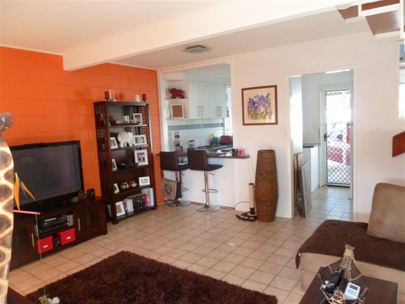 Unit 4, 52 Nelson, Mackay QLD 4740