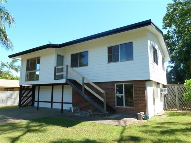 13 Domino Crescent, Andergrove QLD 4740