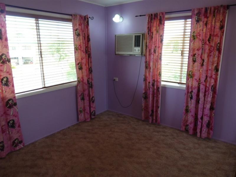 10 Chauvel Street, South Mackay QLD 4740
